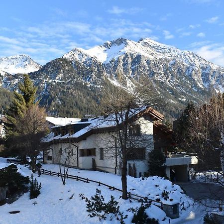 Ferienwohnung Helvetia 2. Stock Lenzerheide/Lai Exterior foto